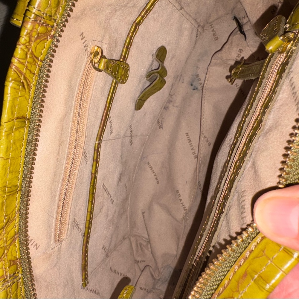 Great used condition Brahmin bag. Price drop - Picture 9 of 16